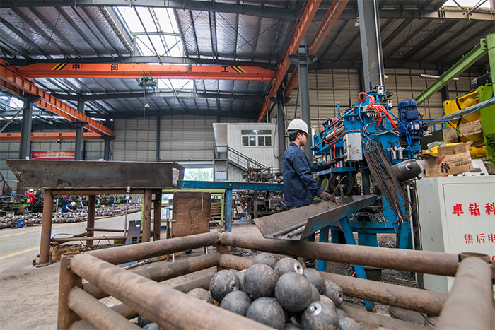 德惠螺栓球基准孔加工